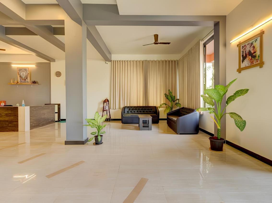 Hotel 7 Seas วากาตอร์ ภายนอก รูปภาพ